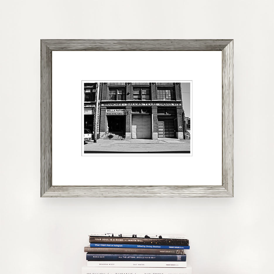 Slunted Frame Patina - silver frame with slanted top and black sides – PHOTATO