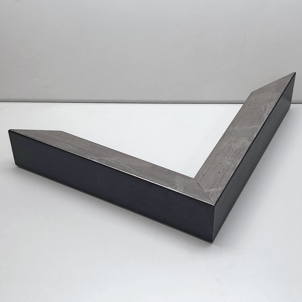 Slunted Frame Patina - silver frame with slanted top and black sides – PHOTATO